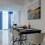 Lejlighed Location 2 Bedroom With Terrace