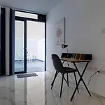 Location 2 Bedroom With Terrace Lejlighed Sliema