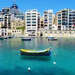 Location 2 Bedroom With Terrace * Sliema