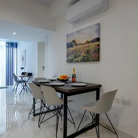 Daire Location 2 Bedroom With Terrace Sliema