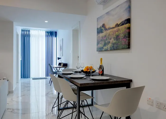 アパート Location 2 Bedroom With Terrace