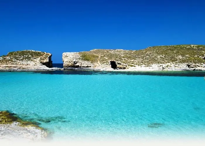 Location 2 Bedroom With Terrace * スリーマ